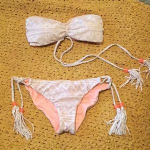 Victoria’s Secret | Reversible Bikini Small